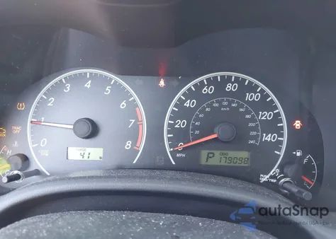 2013 Toyota Corolla Le z USA, uszkodzony, nr VIN 5YFBU4EE2DP110861